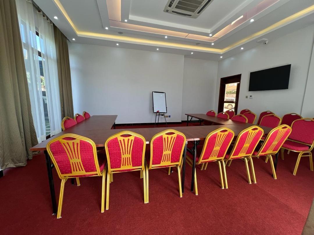 Precious Villas Lubowa Екстер'єр фото